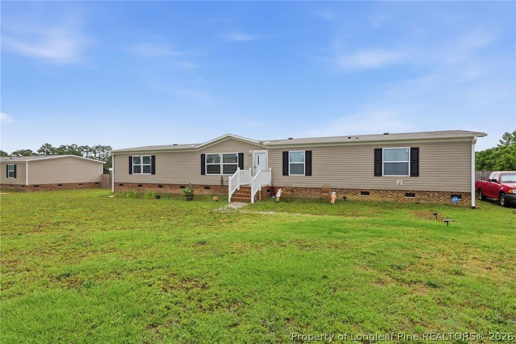 88 Ryegrass Drive, St Pauls, NC 28384 — photo 2
