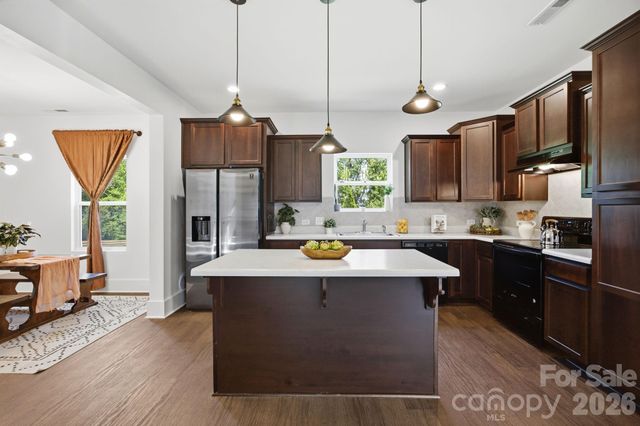 133 Parkmont Drive, Troutman, NC 28166