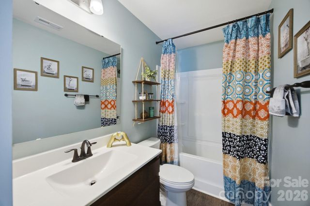 133 Parkmont Drive, Troutman, NC 28166