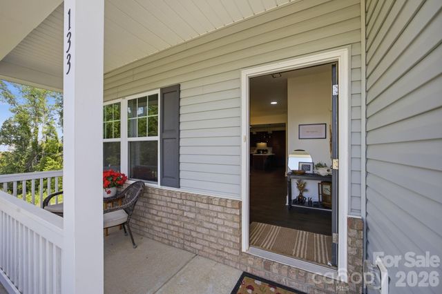 133 Parkmont Drive, Troutman, NC 28166
