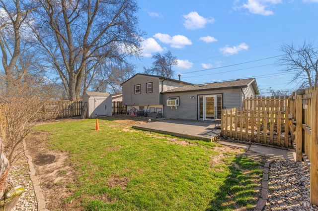 906 E Glen Park Avenue, Griffith, IN 46319