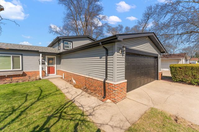 906 E Glen Park Avenue, Griffith, IN 46319