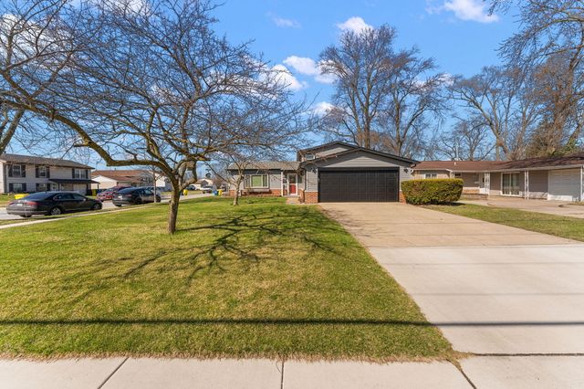 906 E Glen Park Avenue, Griffith, IN 46319