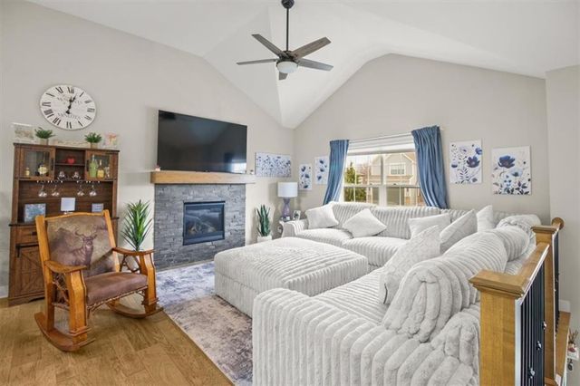 1907 Owen Drive, Pleasant Hill, MO 64080