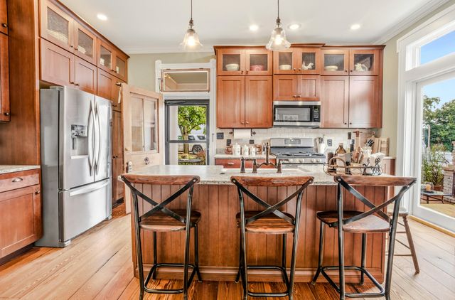 410 5TH ST, Glasgow, MO 65254