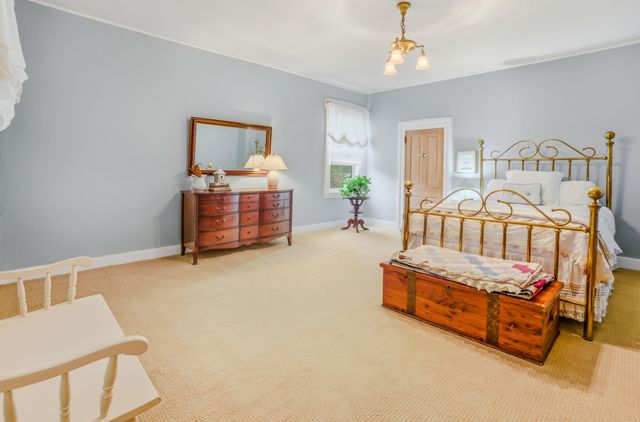 410 5TH ST, Glasgow, MO 65254