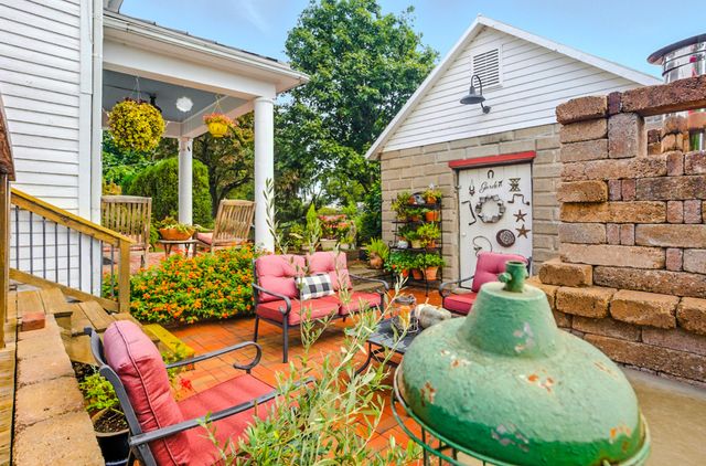 410 5TH ST, Glasgow, MO 65254