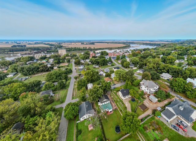 410 5TH ST, Glasgow, MO 65254