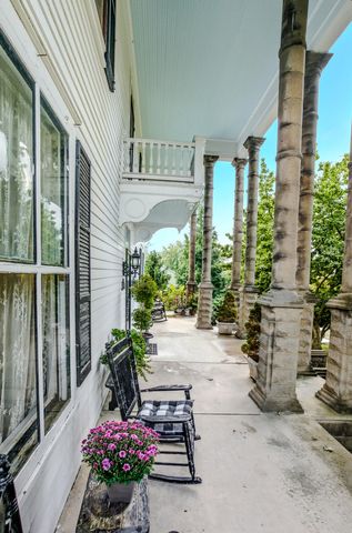 410 5TH ST, Glasgow, MO 65254