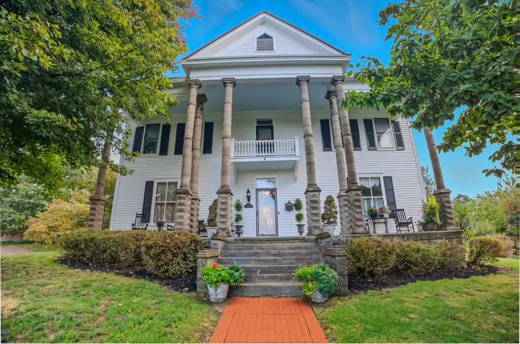 410 5TH ST, Glasgow, MO 65254