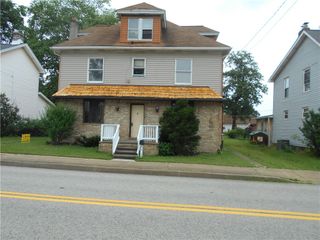 321 E 4th St, Derry Twp, PA 15627