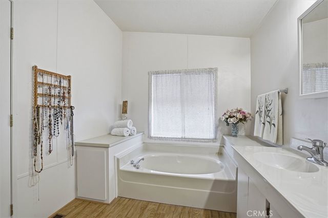 3401 Quail Meadows Drive 172, Santa Maria, CA 93455