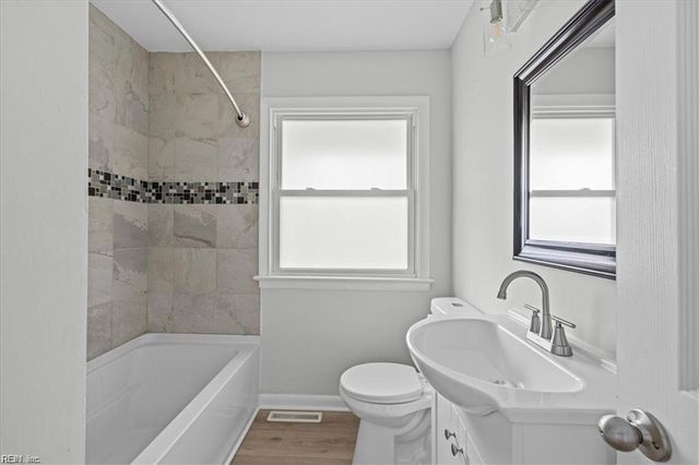 107 Aspenwood DR, Hampton, VA 23666