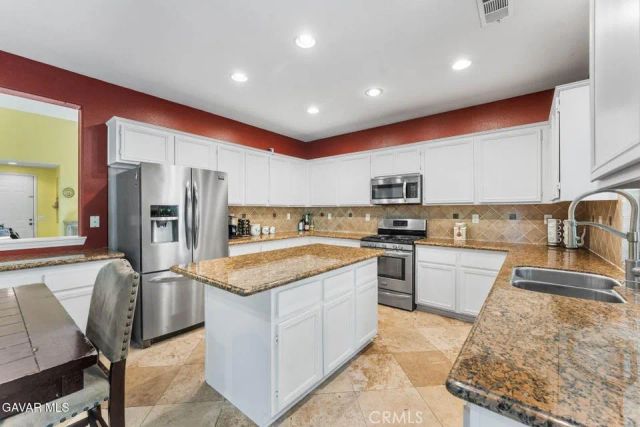 4103 W Avenue J3, Lancaster, CA 93536