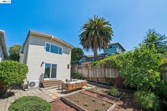 2317 Mira Vista Dr, El Cerrito, CA 94530