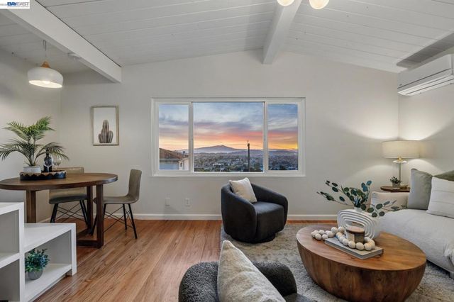 2317 Mira Vista Dr, El Cerrito, CA 94530