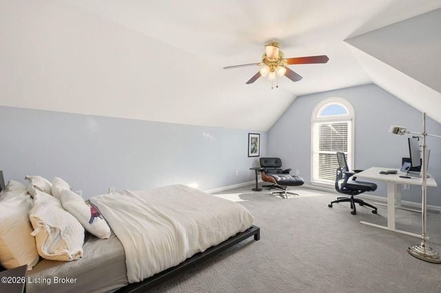 10001 Spring Gate Dr, Louisville, KY 40241