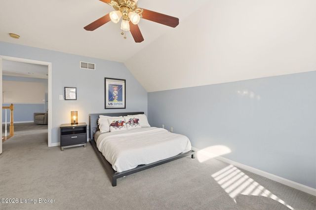 10001 Spring Gate Dr, Louisville, KY 40241