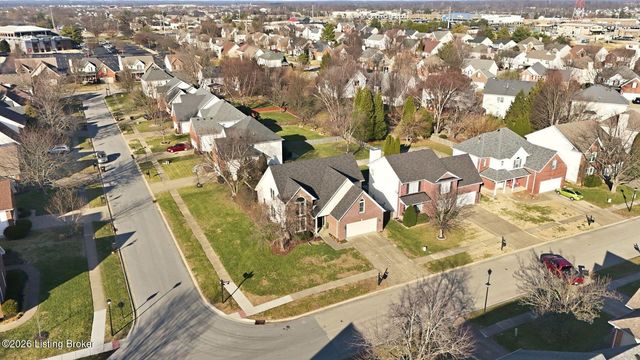 10001 Spring Gate Dr, Louisville, KY 40241