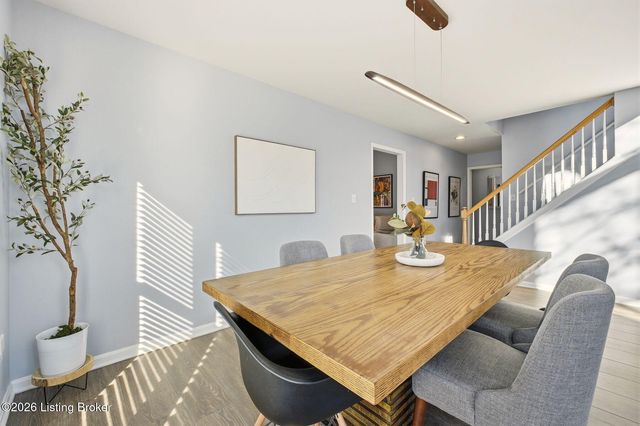 10001 Spring Gate Dr, Louisville, KY 40241