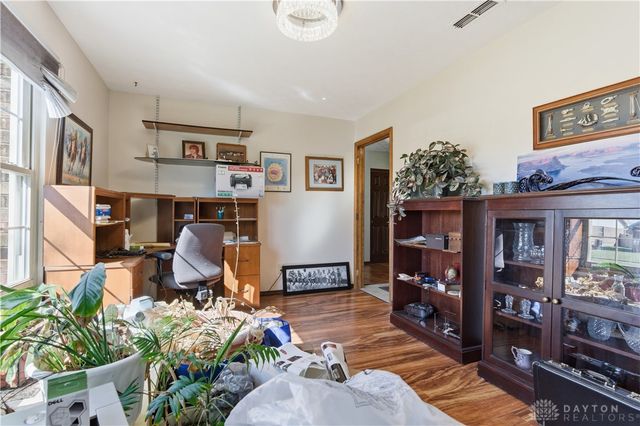 8858 Deer Hollow Drive, Huber Heights, OH 45424