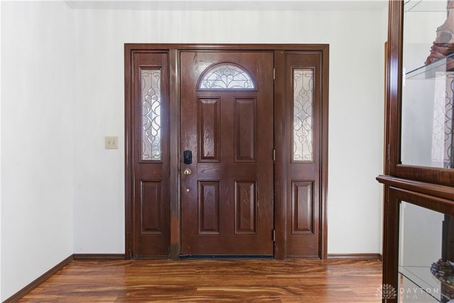 8858 Deer Hollow Drive, Huber Heights, OH 45424