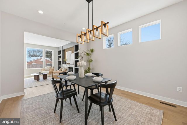 607 BURGUNDY DR, Rockville, MD 20850