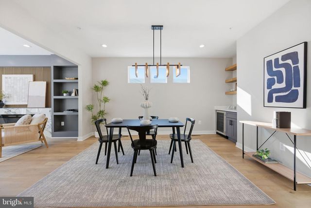 607 BURGUNDY DR, Rockville, MD 20850