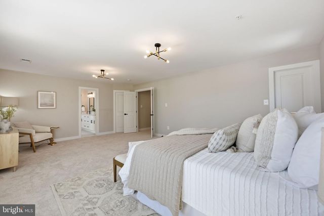 607 BURGUNDY DR, Rockville, MD 20850