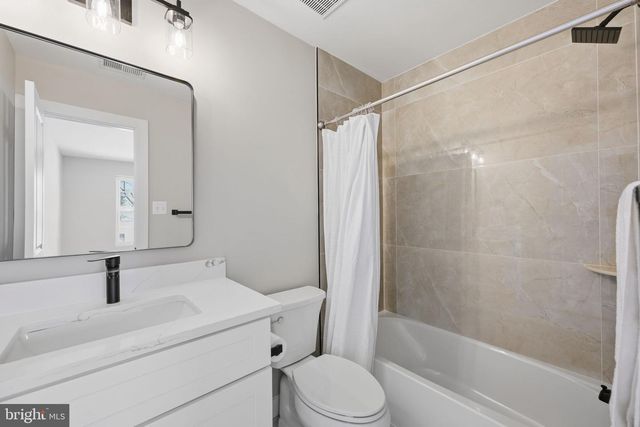 607 BURGUNDY DR, Rockville, MD 20850