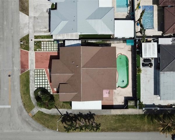 15182 SW 171st St, Miami, FL 33187