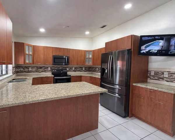 15182 SW 171st St, Miami, FL 33187