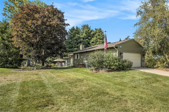 1505 Spruce Brook Road, Kalamazoo, MI 49048