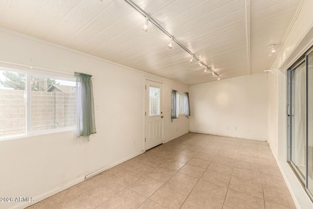 6743 S NEWBERRY Road, Tempe, AZ 85283