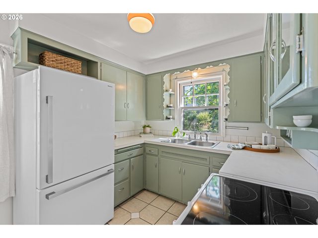 2801 Se 59TH Ave, Portland, OR 97206