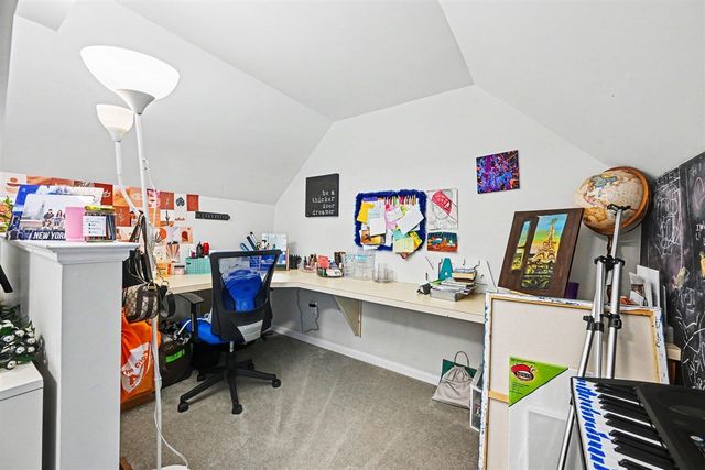 2785 Maitland Drive, Ann Arbor, MI 48105