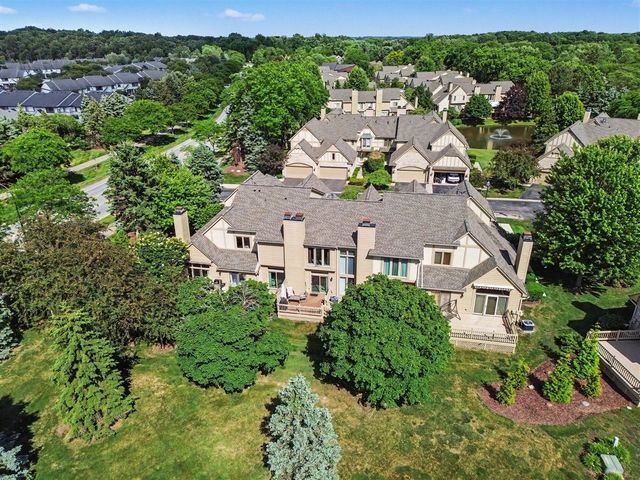 2785 Maitland Drive, Ann Arbor, MI 48105