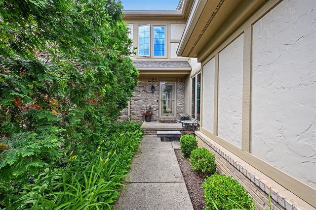 2785 Maitland Drive, Ann Arbor, MI 48105