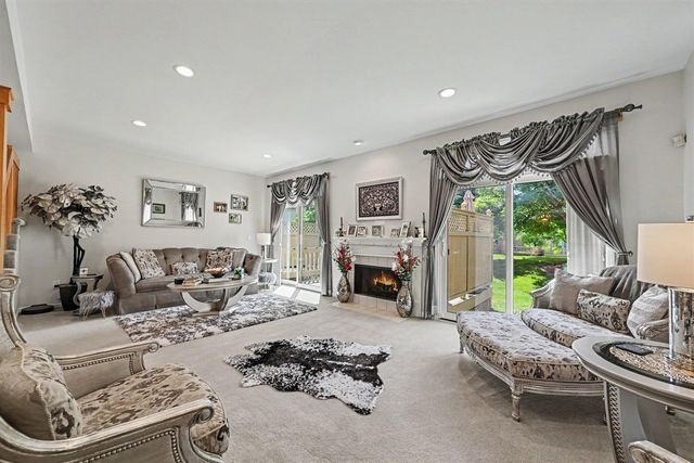 2785 Maitland Drive, Ann Arbor, MI 48105