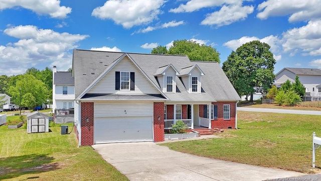 10 Pender Road, Spring Lake, NC 28390