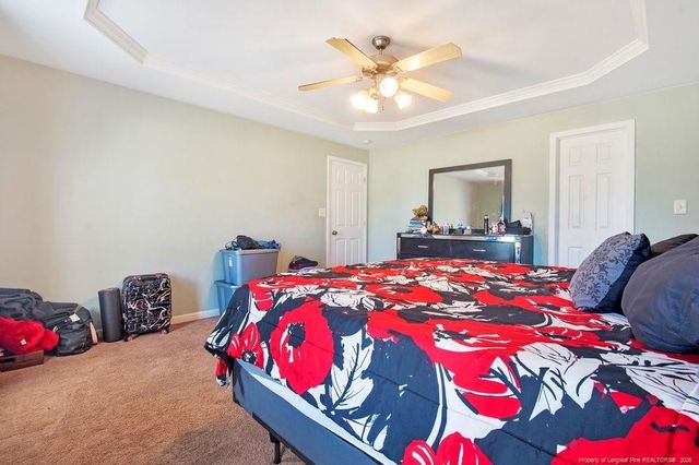 10 Pender Road, Spring Lake, NC 28390