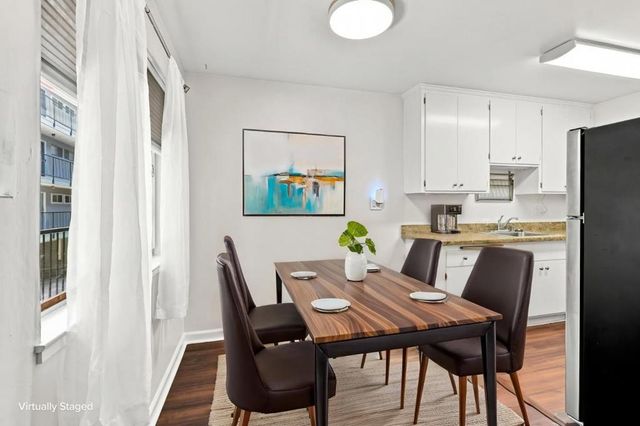 3877 Howe Street 108, Oakland, CA 94611