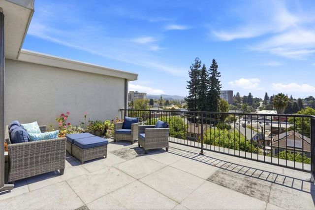 3877 Howe Street 108, Oakland, CA 94611