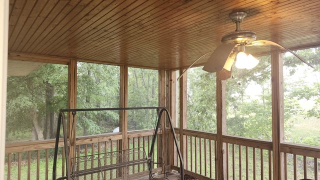 982 Trail Ridge Cir, La Vergne, TN 37086
