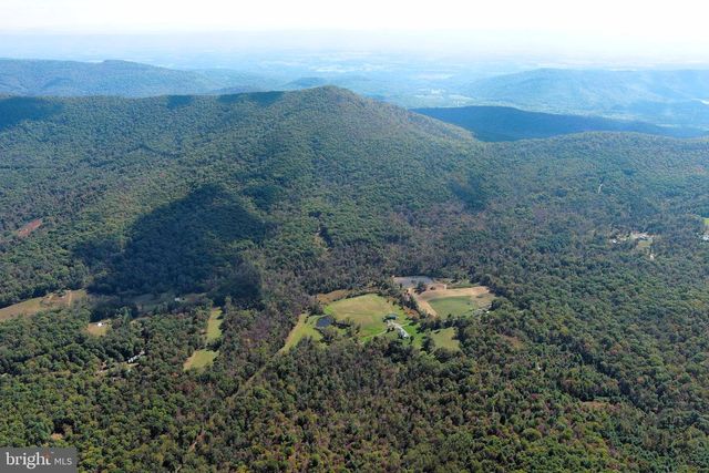 398 SPRING RUN RD, Wardensville, WV 26851