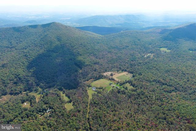 398 SPRING RUN RD, Wardensville, WV 26851