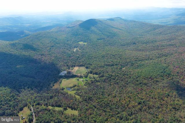 398 SPRING RUN RD, Wardensville, WV 26851