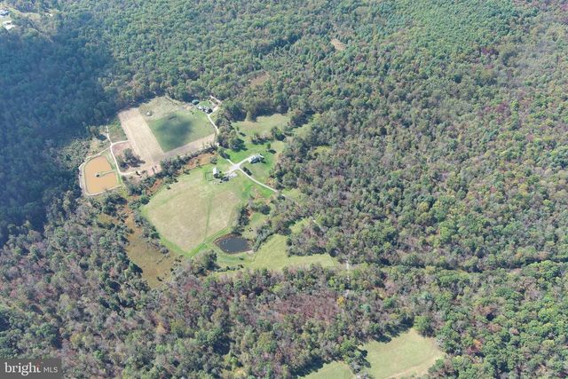 398 SPRING RUN RD, Wardensville, WV 26851