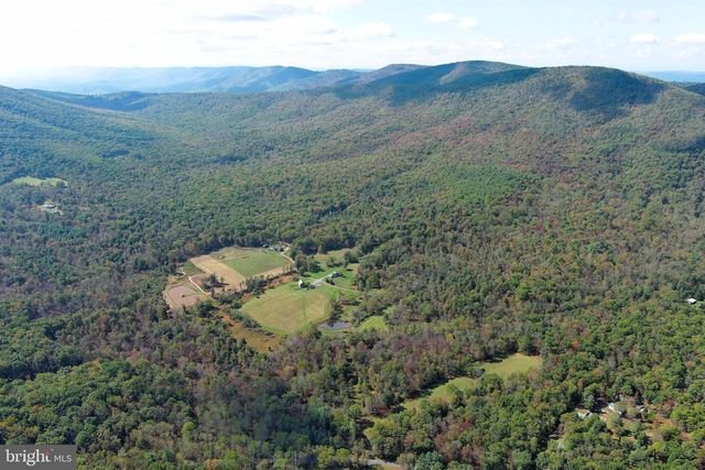 398 SPRING RUN RD, Wardensville, WV 26851