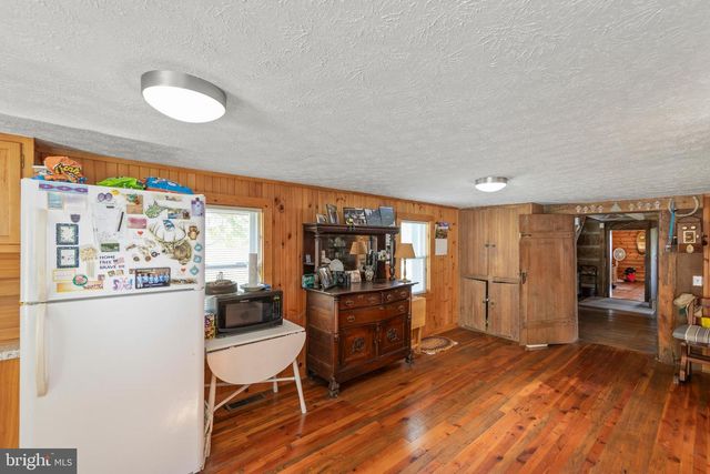 398 SPRING RUN RD, Wardensville, WV 26851